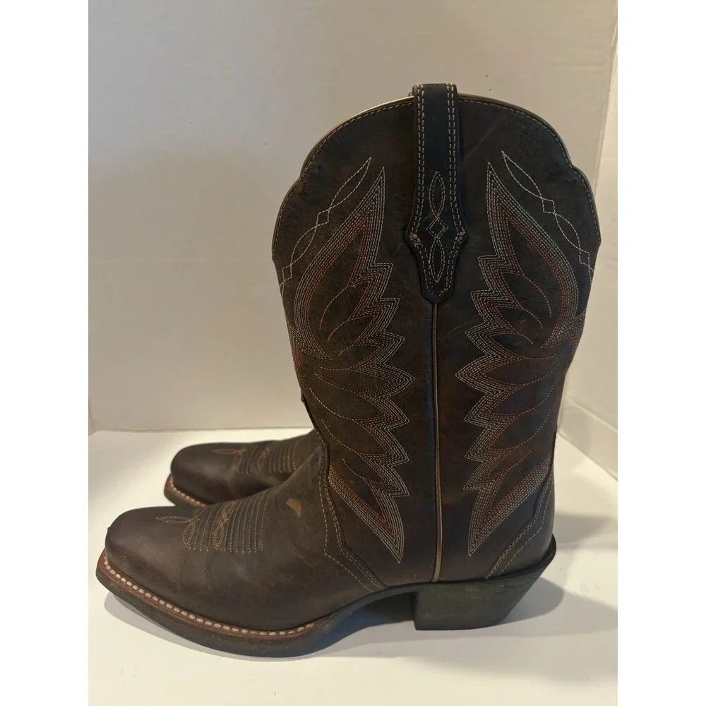 Ariat Women's Autry Western Boots, crafted from distressed 8B